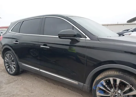 2017 Lincoln Mkx Reserve z USA, uszkodzony, nr VIN 2LMPJ8LR6HBL16792